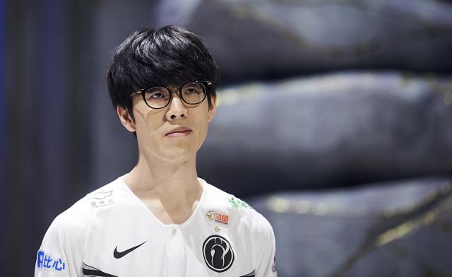 浓厚的背景 浓厚的背景