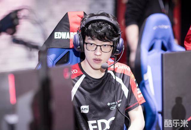 但他们的年 但他们的年